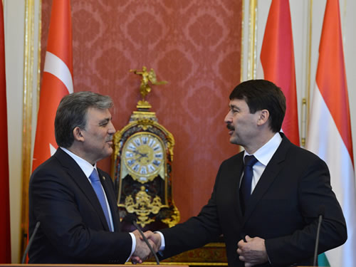 “Türk ve Macar Halkları Tarih Boyunca Birbirine Sempati Duymuştur”